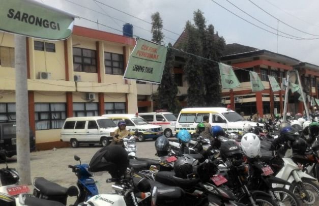 Foto: Sejumlah Kendaraan Dinas di Dinkes Sumenep