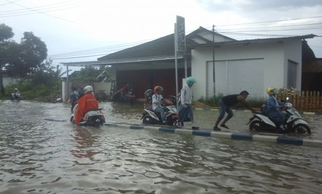 Foto: Potret Banjir Yang Terjadi Dikabupaten Sumenep