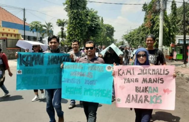 Foto: Demo kekerasan jurnalis di jember