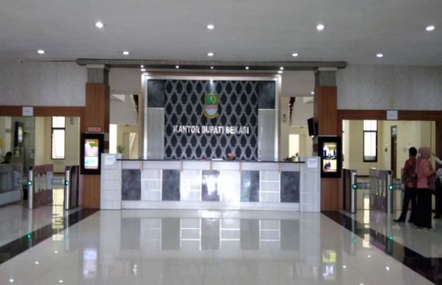 Foto : Ruangan Depan Kantor Bupati