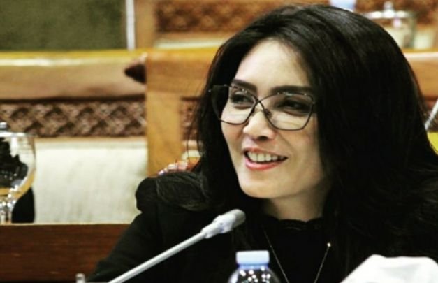 Foto : Rieke Diah Pitaloka