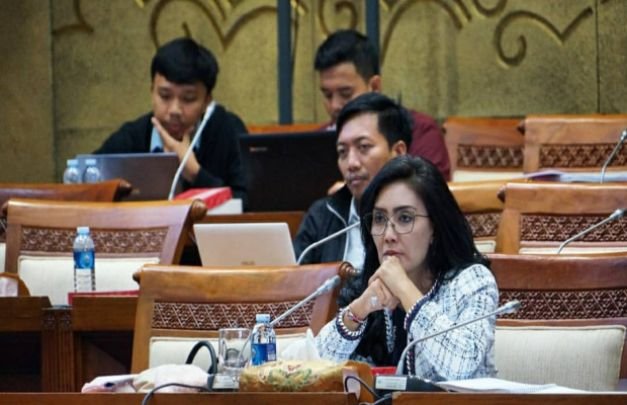 Foto : Rieke Diah Pitaloka