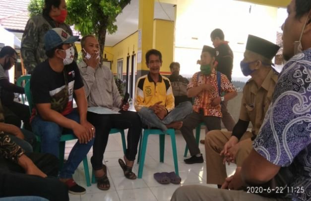 Foto: Musyawarah Desa Lembengan Kecamatan Ledokombo.
