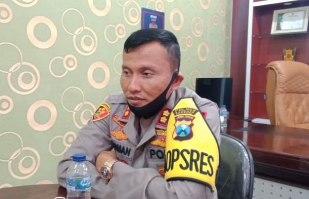 Foto: Kapolres Sumenep AKBP Darman saat diwawancara