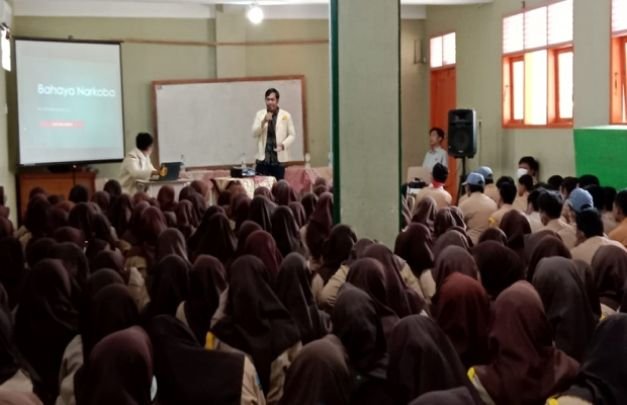Foto: Penyuluhan hukum di SMK Tiara Aksara