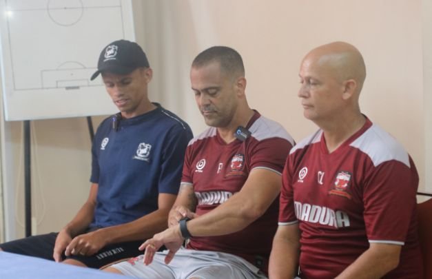Foto: Cleberson, Fabio dan Claudio 