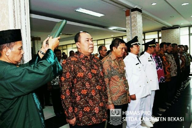 Gambar Prosesi Saat Pelantikan Pejabat Eselon IV, III Dan II Beberapa Waktu Yang Lalu.