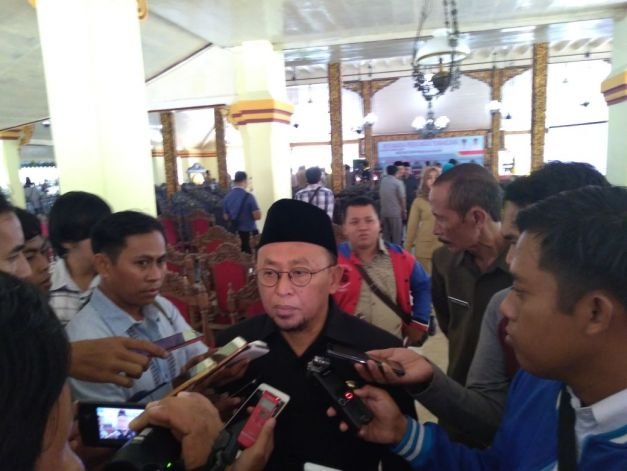 Foto : Bupati Sumenep A. Busyro Karim