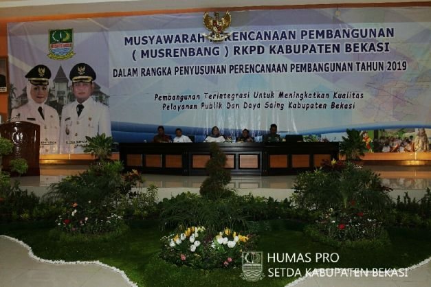 Musyawarah Perencanaan Pembangunan (Musrenbang) RKPD dalam rangka Penyusunan Perencanaan Pembangunan Tahun 2019 Di Gedung Wibawa Mukti, Rabu (14/3/2018).