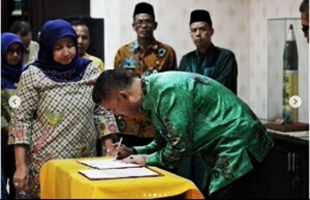 Kadishub Kabupaten Bekasi, Suhup