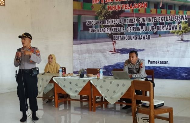 Foto: Ipda Nanang Hp,SH. Waka Polsek Pademawu Polres Pamekasan