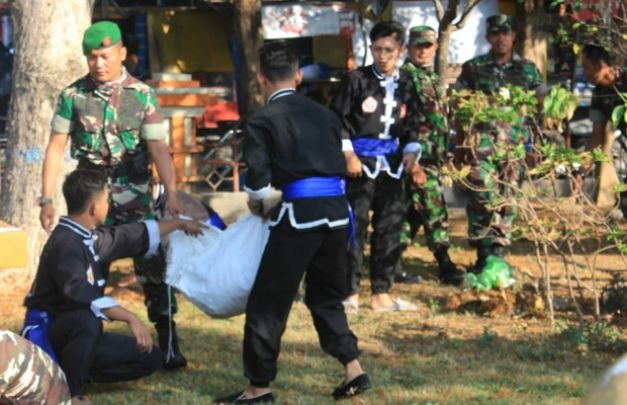 Foto: Semangat Anti Vandalisme, Kodim 0812/Lamongan