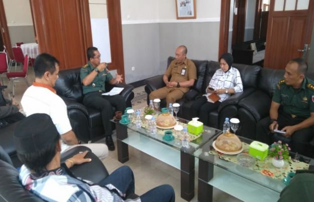 Foto: suasana di ruangan kerja Kepala Staf Korem 083/Baladhika Jaya