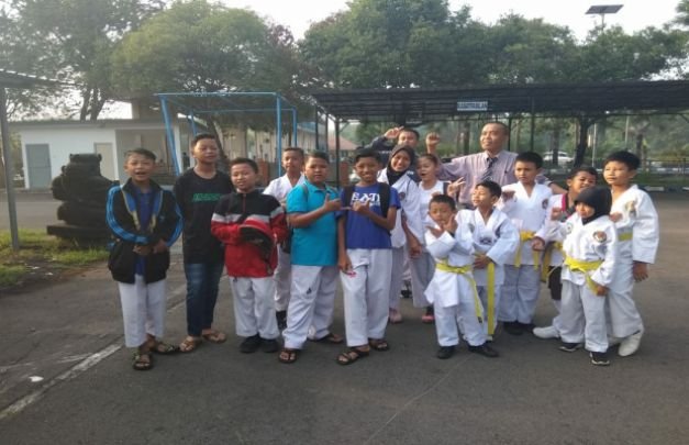 Foto : Atlet Taekwondo kota Probolinggo Borong Mendali
