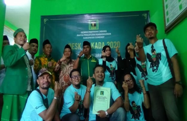 Fotp: relawan Achmad Yunus saat di kantor DPC PPP Sumenep.