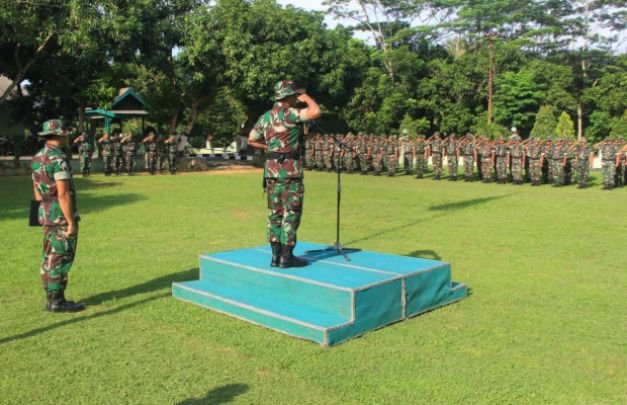 Foto: Pembukaan Pra TMMD Ke 107 di Lapangan Makodim 0826 Pamekasan