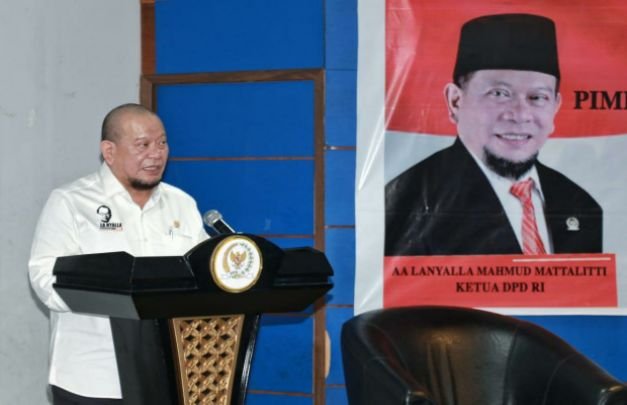 Foto : LaNyalla dalam FGD