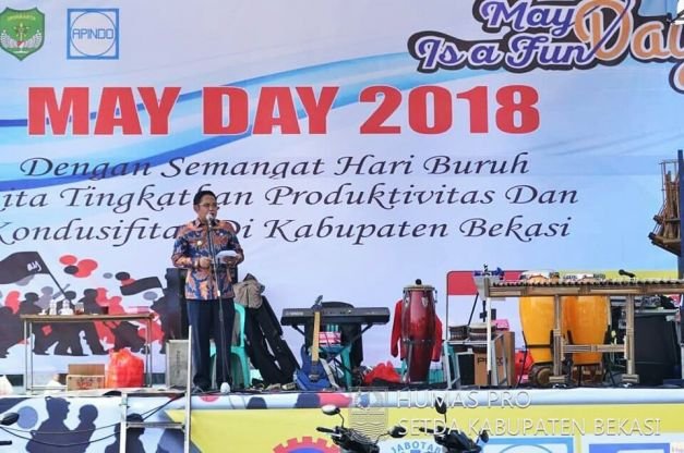 Wakil Bupati Bekasi, Eka Supria Atmaja Di Acara May Day