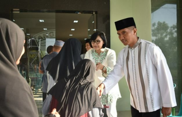 Foto: susana idul fitri di Mako Yonarmed 12/Difiv-2/Kostrad