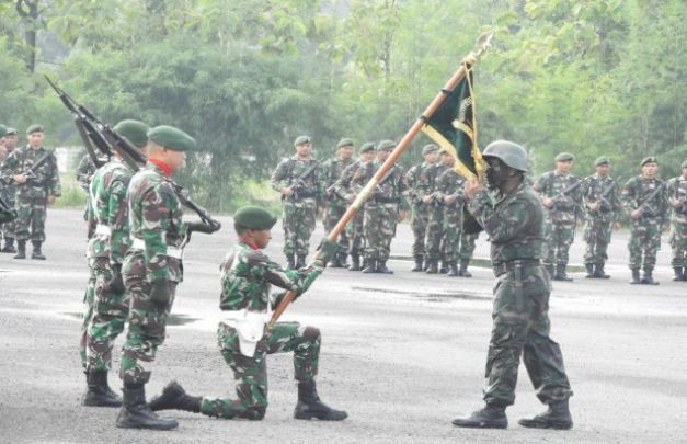 Foto: kesepuluh kesatria muda yang bergabung Ke Yonarmed 12/Divif 2 Kostrad