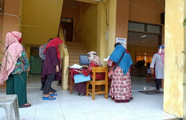 Foto : Sidak Komisi D ke Sejumlah SMP di Bangkalan. 