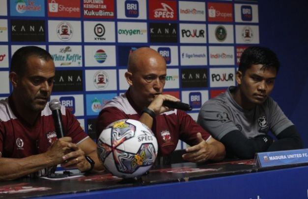 Foto: Fabio, Claudio dan Miswar saat Pre-MPC