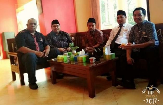 Foto ini diambil dari akun facebook   Hosnan Trunojoyo (Hosnan Hermawan) Ketua Panwaskab Sumenep