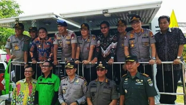 ‘May Day’ di Taman Sehati Komplek Stadion Wibawa Mukti Bekasi, Cikarang Timur, Selasa (1/5/2018).