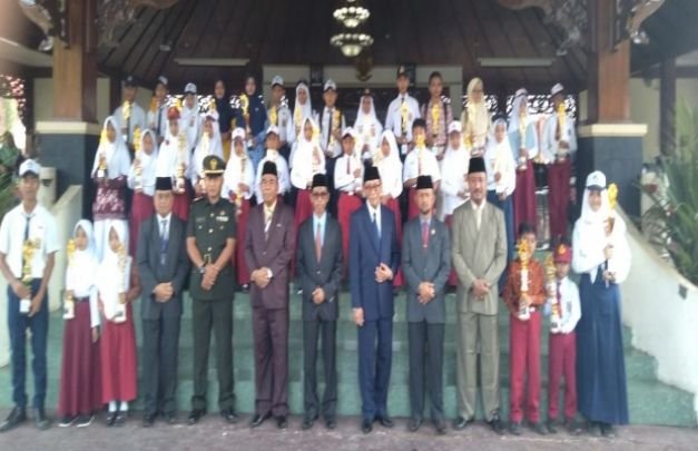 Foto Bersama Usai Upacara