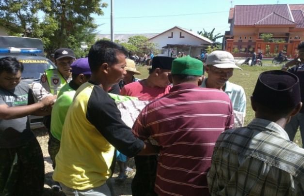 Foto Korban Saat Dievakuasi