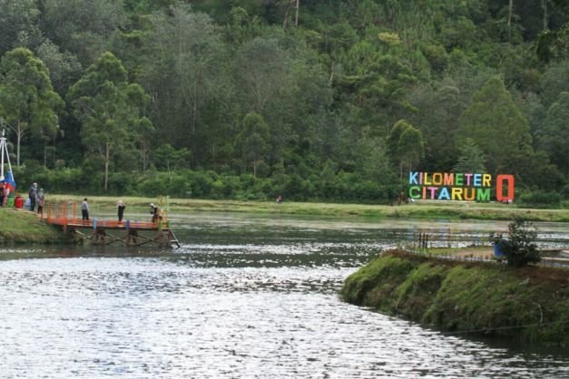 Titik 0 Km Sungai Citarum Bandung