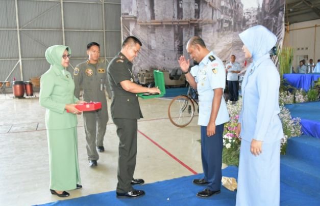 Foto: Sertijab Komandan Wing-2 Lanud Aburahman Saleh