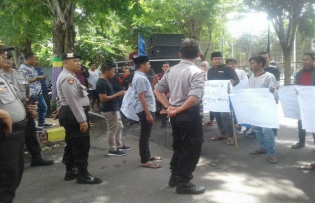 Foto: pemaparan Aspirasi PRAHARA