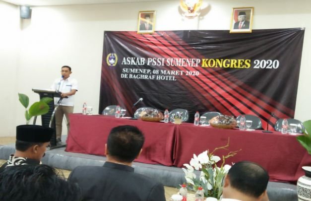 Foto: Hairul Anwar, Ketua Askab PSSI Sumenep saat memberikan sambutan