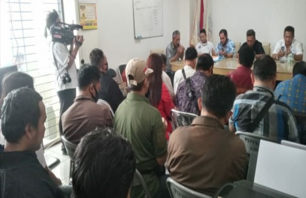 Foto : SMSI Jabar bikin Newsroom