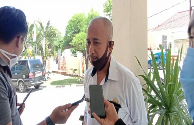 Foto: Berikerangan, kepala bidang fakir miskin Dinas Sosial Sumenep Moh Zaini