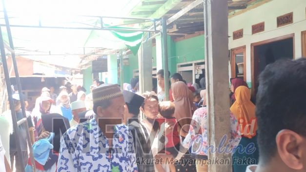 Foto : Kondisi  rumah duka di jalan Panji Laras, Kelurahan Polagan Sampang