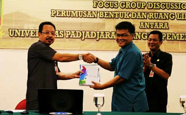Foto: Focus Group Discussions Pemerintah Kabupaten Bekasi Bersama UNPAD Bandung