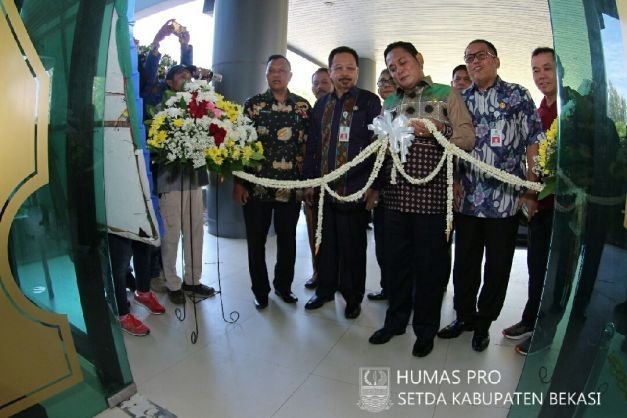 Foto: Peresmian Gedung Data Center Diskominfosantik Bekasi
