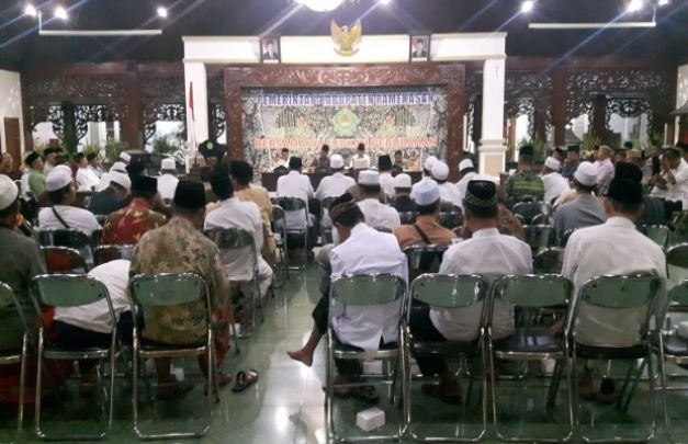 Foto Acara Sarasehan Ulama dan Umara