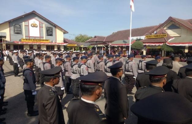 Foto: Upacara Personil Kepolisian Resort Polres Pamekasan di Halaman Mapolres Pamekasan