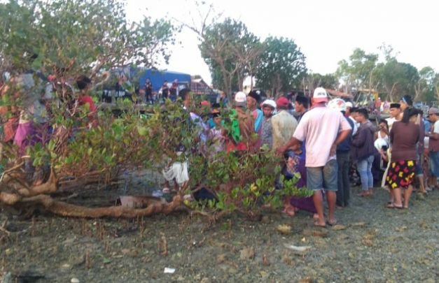 Foto: penemuan mayat  perempuan di Pantai Camplong - Sampang 