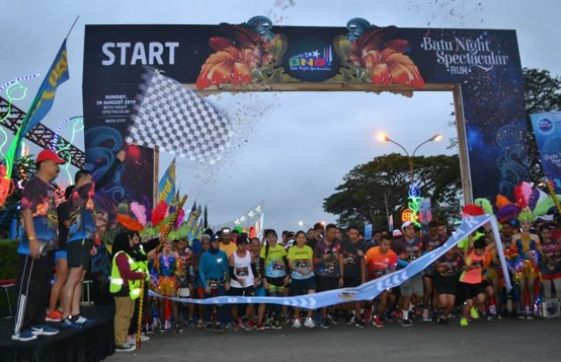Foto: Kapolres Batu saat memberangkatkan BNS Run 2019.