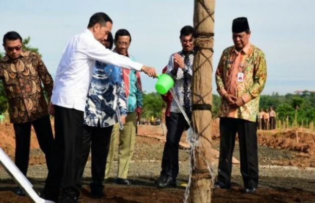 Foto : Presiden RI, Joko Widodo dalam rangkaian acara HPN di Kalimantan Selatan