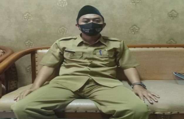 Foto: Kepala bidang SD Disdik Sumenep Abd Kadir saat diwawancara