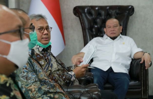 Foto : LaNyalla bersama Ketua KPU RI, Arif Budiman dan Ketua Bawaslu RI, Abhan.
