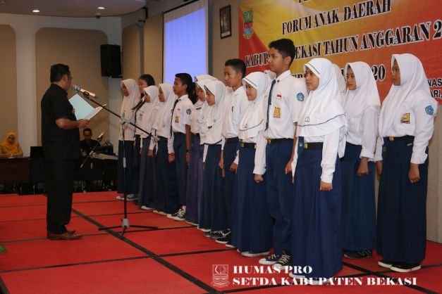 Dinas  Pemberdayaan Perempuan dan Anak (DPPPA)  Kabupaten Bekasi Mengukuhkan 'Forum Anak Daerah Kabupaten Bekasi’ 2018 di Hotel Sakura Park Deltamas. 