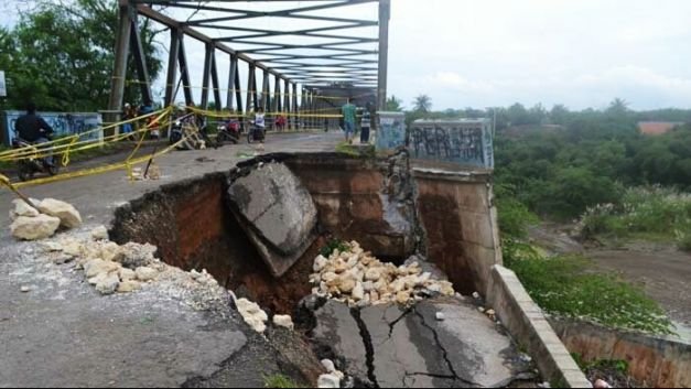 Kondisi Jembatan Cipamingkis Cibarusah Kabupaten Bekasi