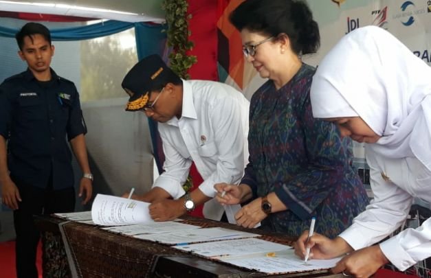 Foto: penandatangan kontrak kerjasama rumah sakit apung di sumenep