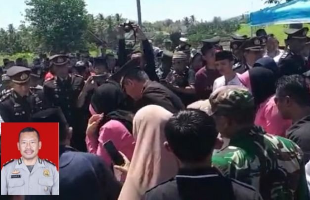 Foto: Suasana Pemakan Jenazah Iptu Ainur Rofiq, Anggota Reskrim Polres Jember yang kecelakaan di tol Probolinggo